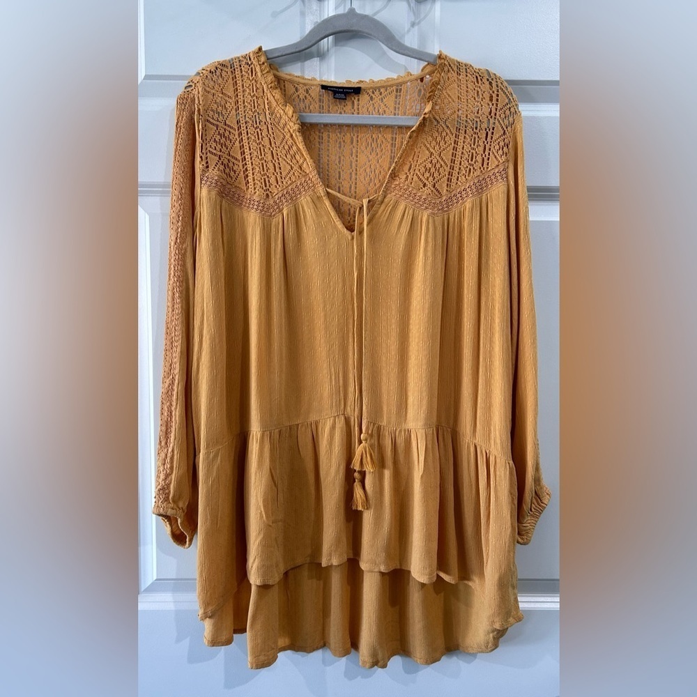 American Eagle High Low Top Womens Size S Boho Peasant Crochet Lace Oversized